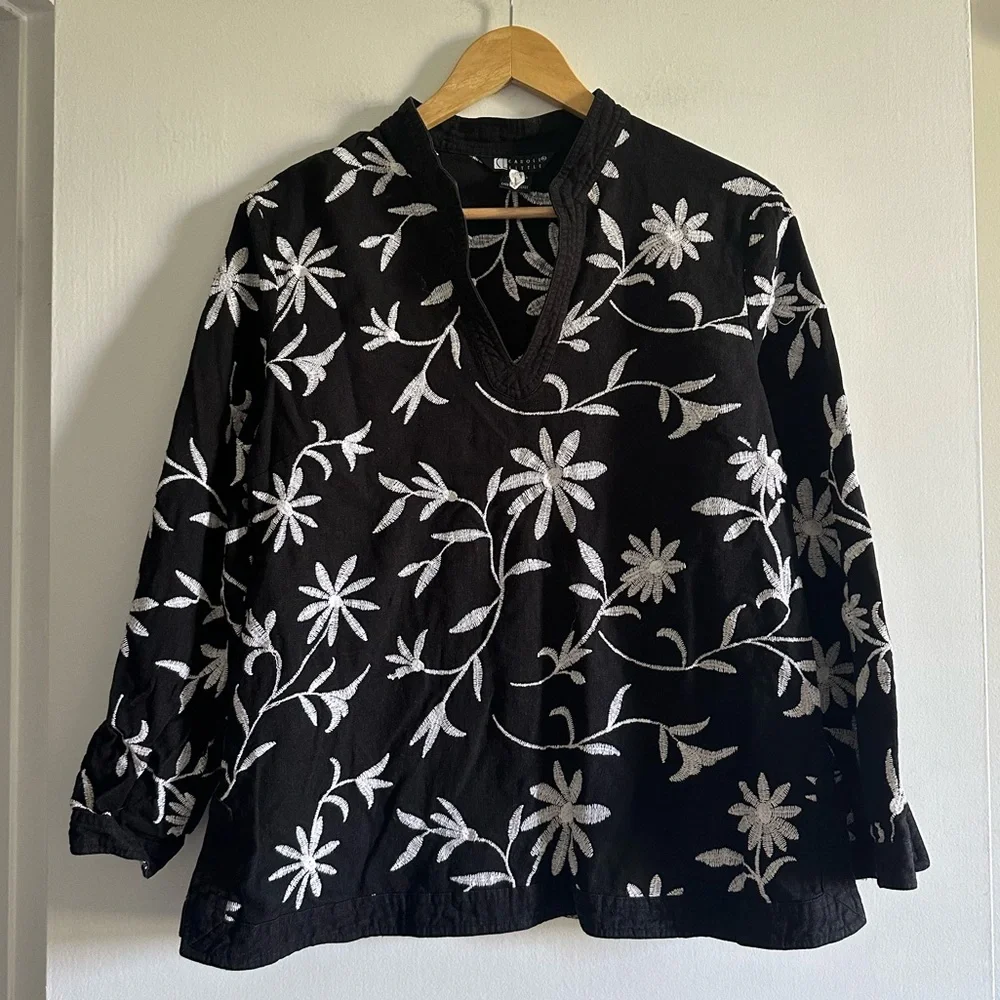 Vintage Carole Little Black/White Floral Embroidered Linen Blend Top size Large - Picture 1 of 4